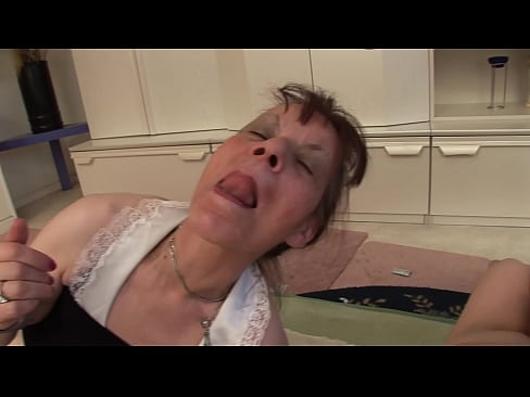 ❤️ Dos abuelas y un abuelo hacen un trío ☑ Video de sexo de calidad en es.https-tubsexer.ru ❌️❤️❤️❤️❤️❤️❤️❤️